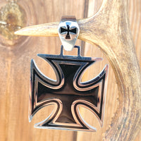 Stainless Steel Iron Cross Pendants Men Biker Motorcycle Choppers Knights Templar Maltese Color Black and Silver