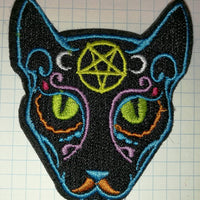 Uzšuve - Sātana Pentagramma Kaķis